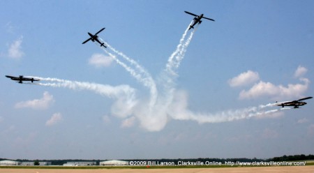 The Army Aviation Heritage Foundations Sky Soldiers Cobra Demonstration Team