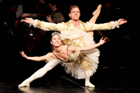 Nashville Ballet's Lily Saito and Brett Sjoblom dancing during the Gateway Chamber Orchestra's The Nutcracker. (Mark Haynes, ClarksvilleOnline.com)