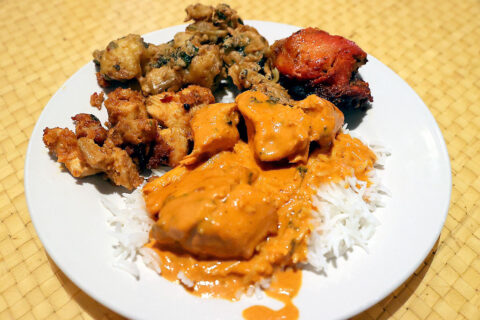 Tandoor Indian Bistro's buffet. (Mark Haynes, DiscoverClarksville.com)