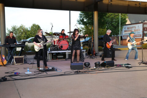 Downtown @ Sundown featuring Barracuda, America's Heart Tribute Band. (Mark Haynes, Clarksville Online)